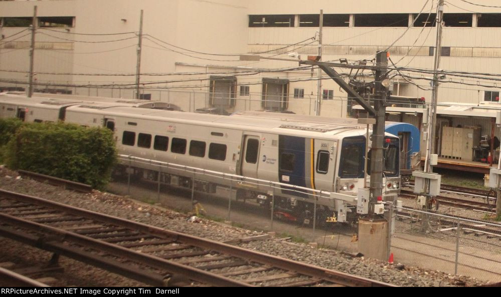 LI 9084